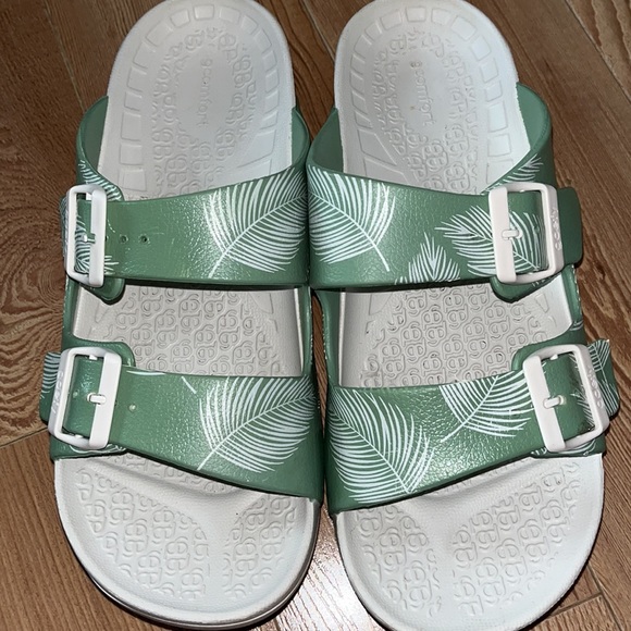 GDefy Gravity Verso Cloud Therapeutic Slides Sandals Women 11 Men 9 - Picture 2 of 6